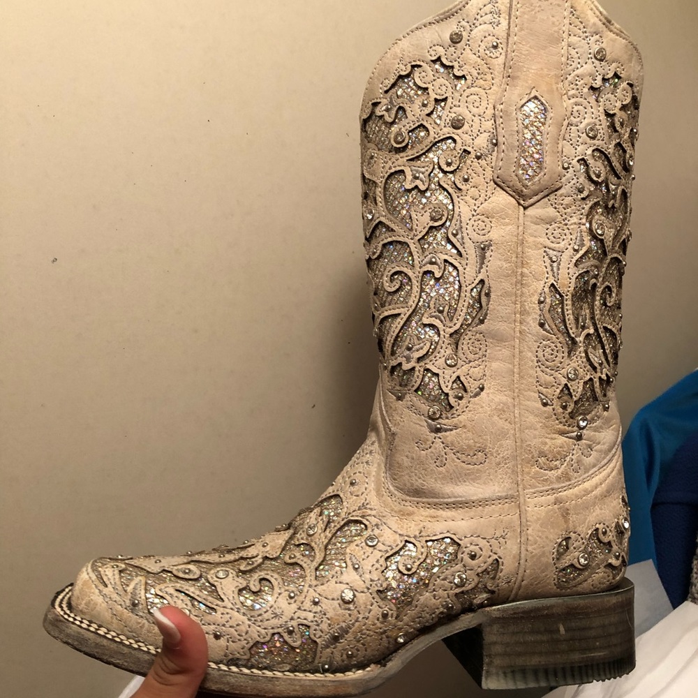 Corral boots (very shiny)